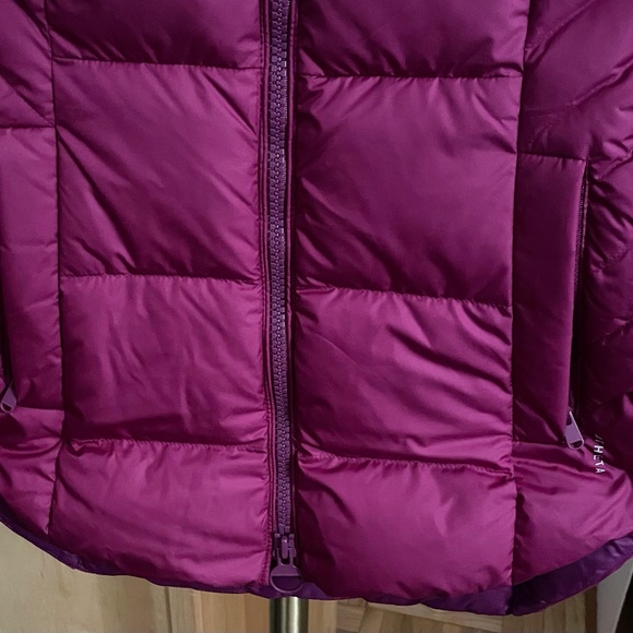Fuschia Athleta down jacket - Picture 7 of 10